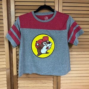Buc-ee’s Gray & Red Graphic Women's Tee